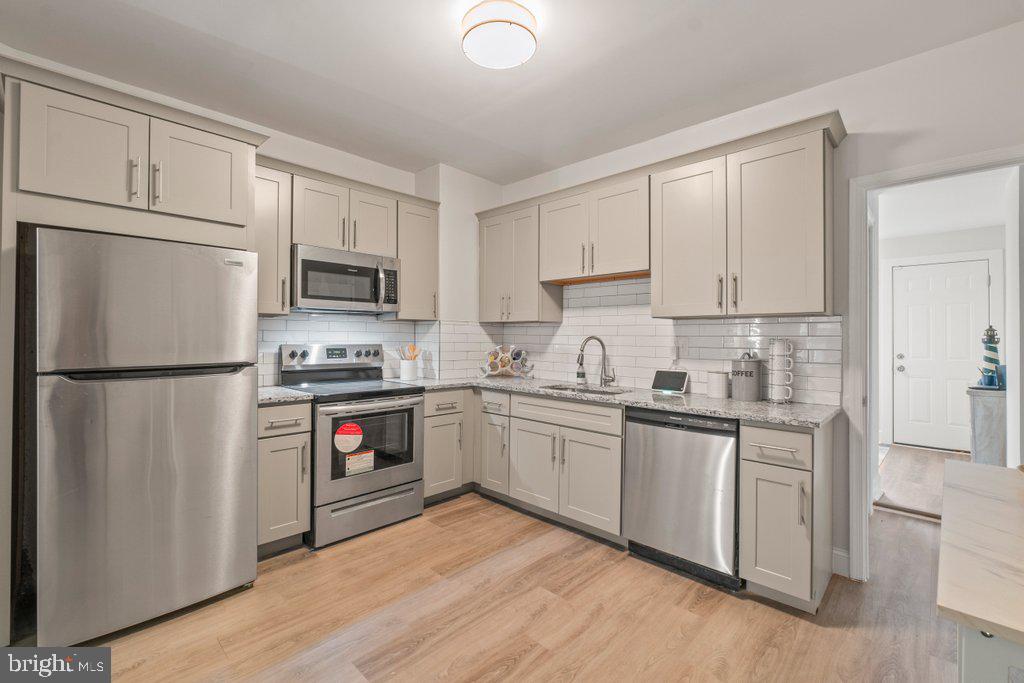 EAGER PARK TOWNHOMES - Residential