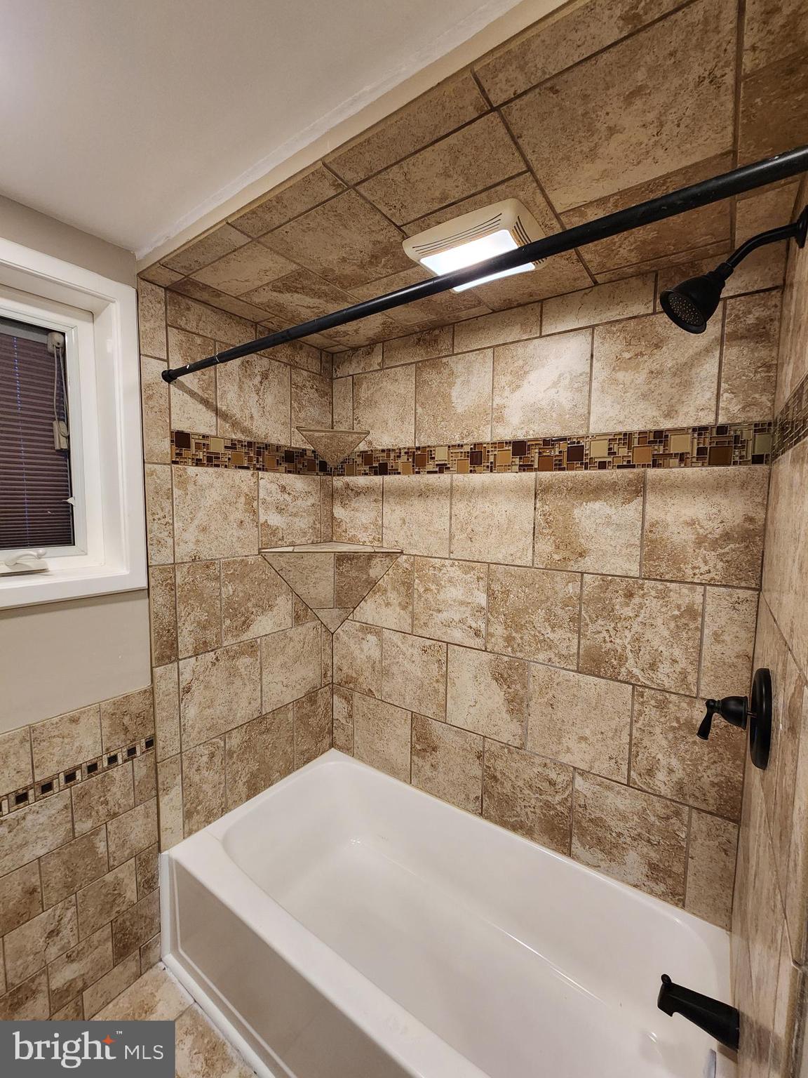 HOMELANDS - Residential