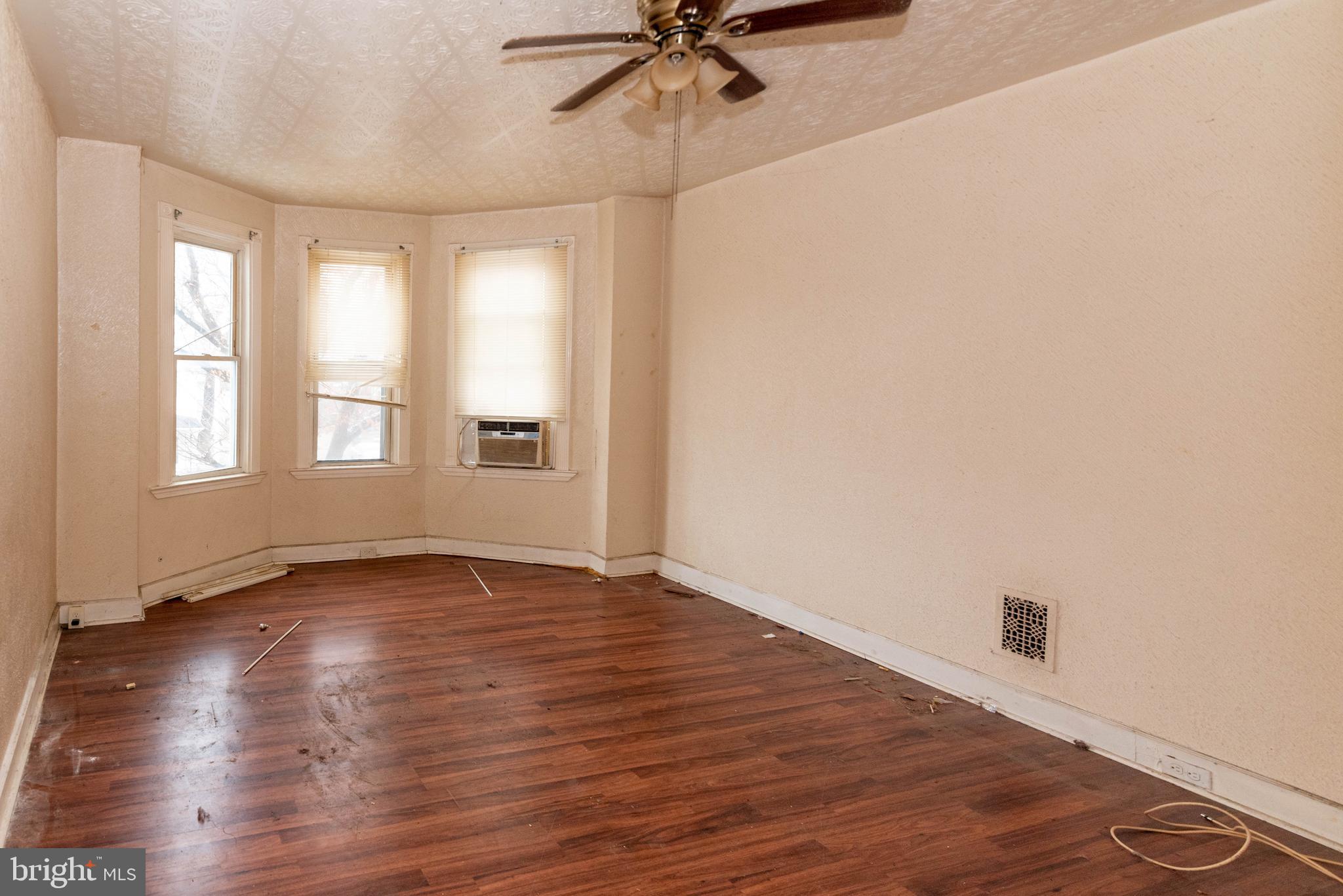 BELAIR-EDISON - Residential