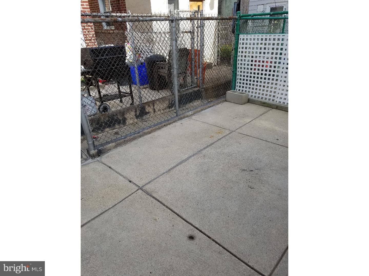 PORT RICHMOND - Residential