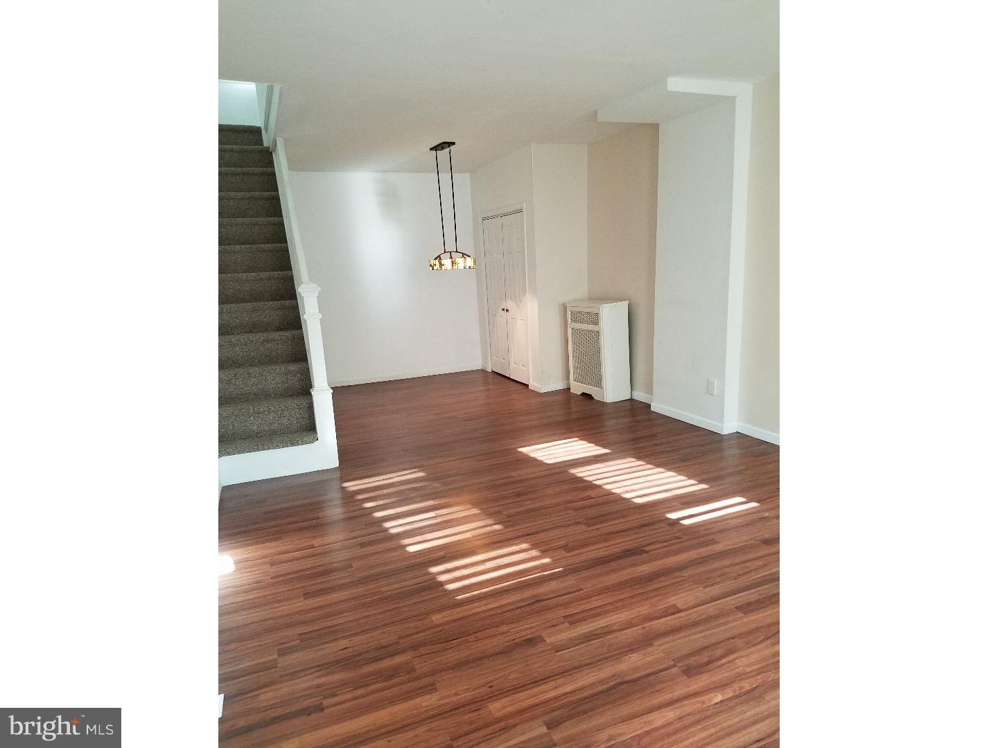 PORT RICHMOND - Residential