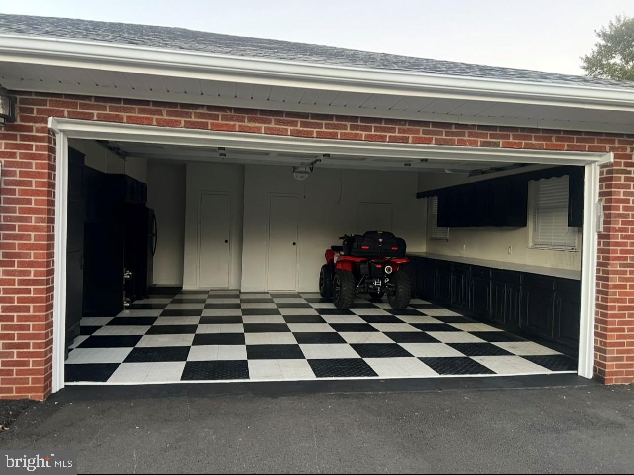 5000 BOBCAT COURT