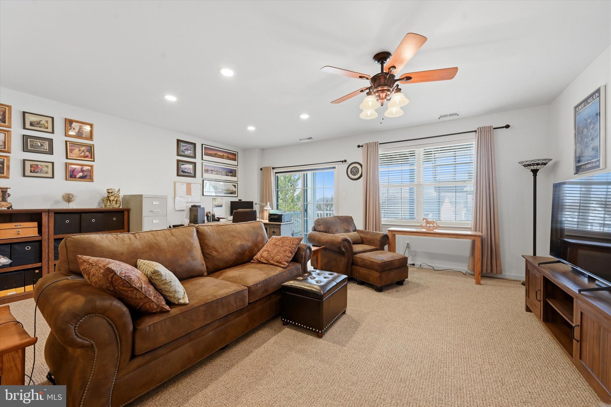 VILLAGES AT HILLVIEW - Residential