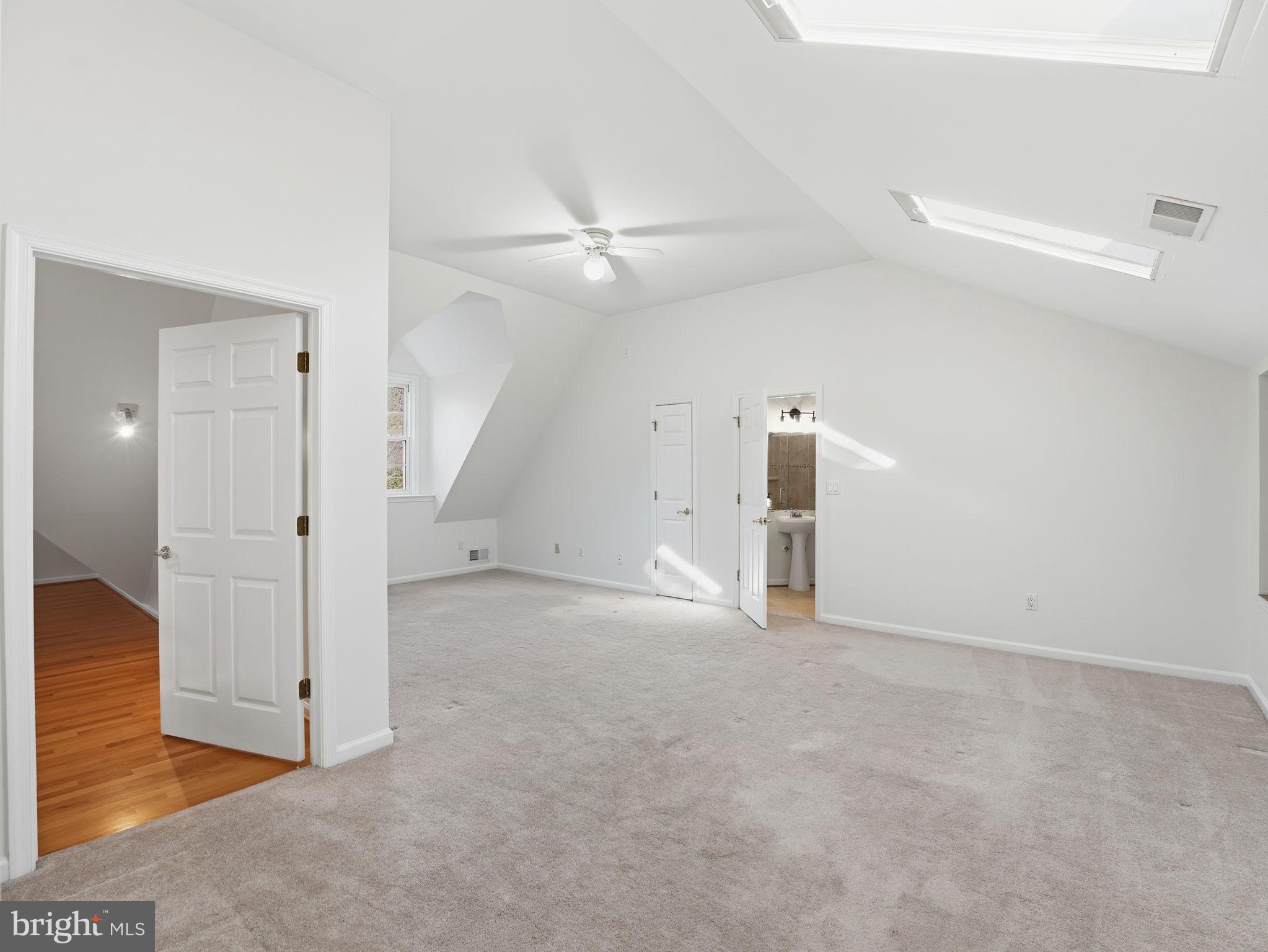 COBBDALE - Residential