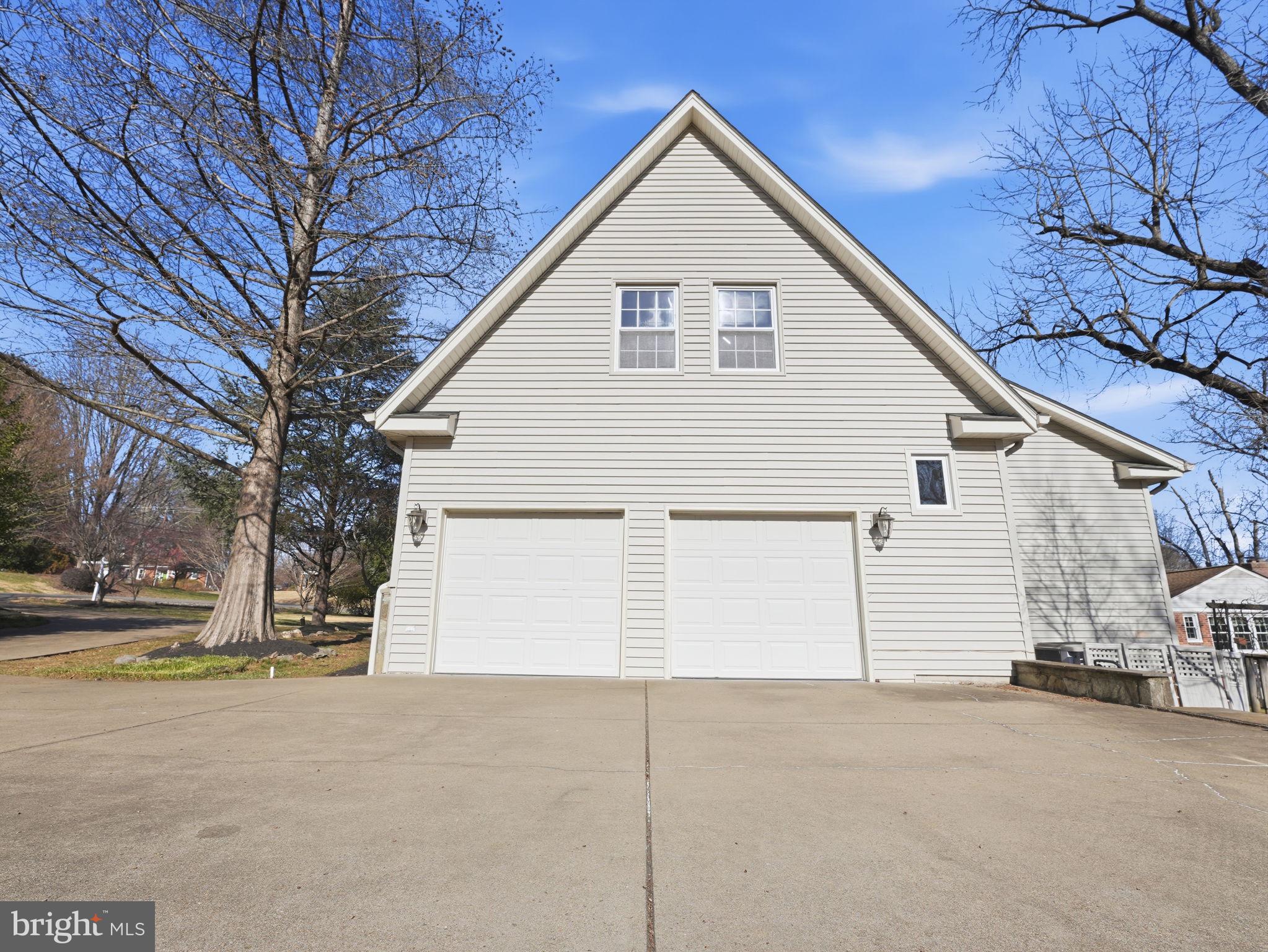 COBBDALE - Residential