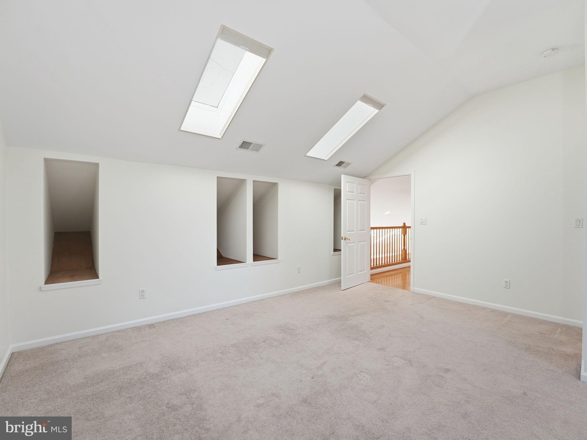 COBBDALE - Residential