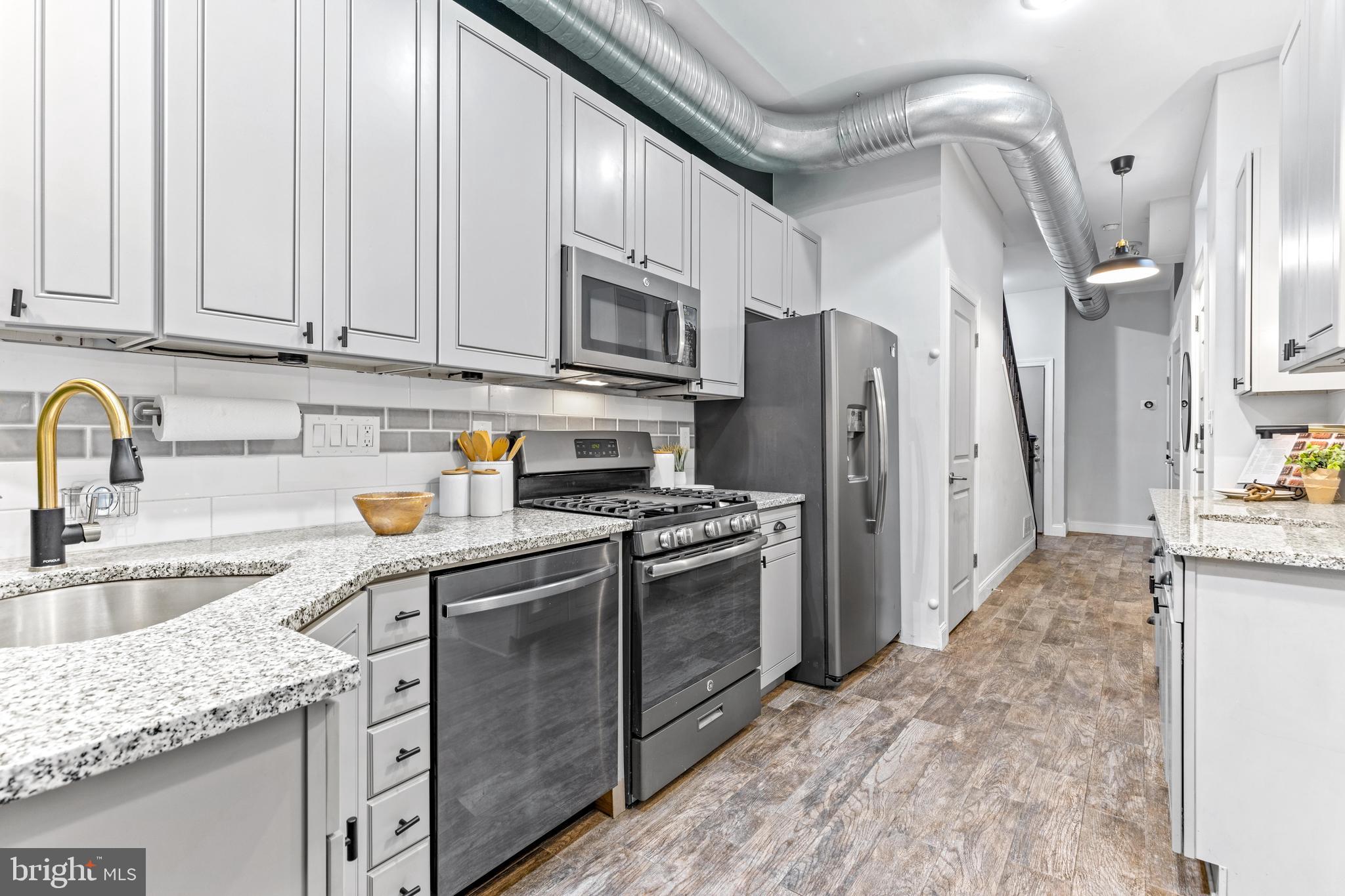 CANTON - Residential