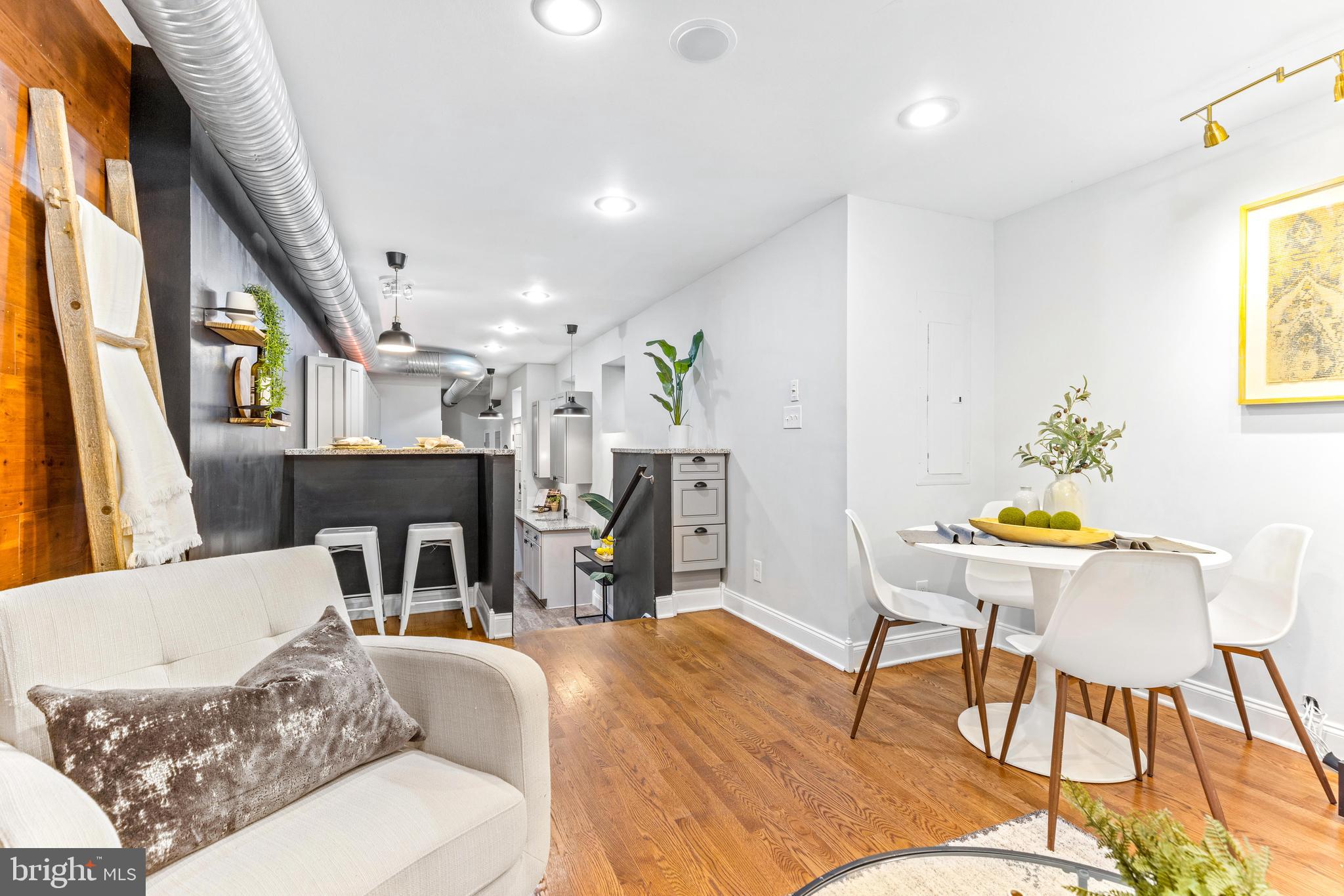 CANTON - Residential