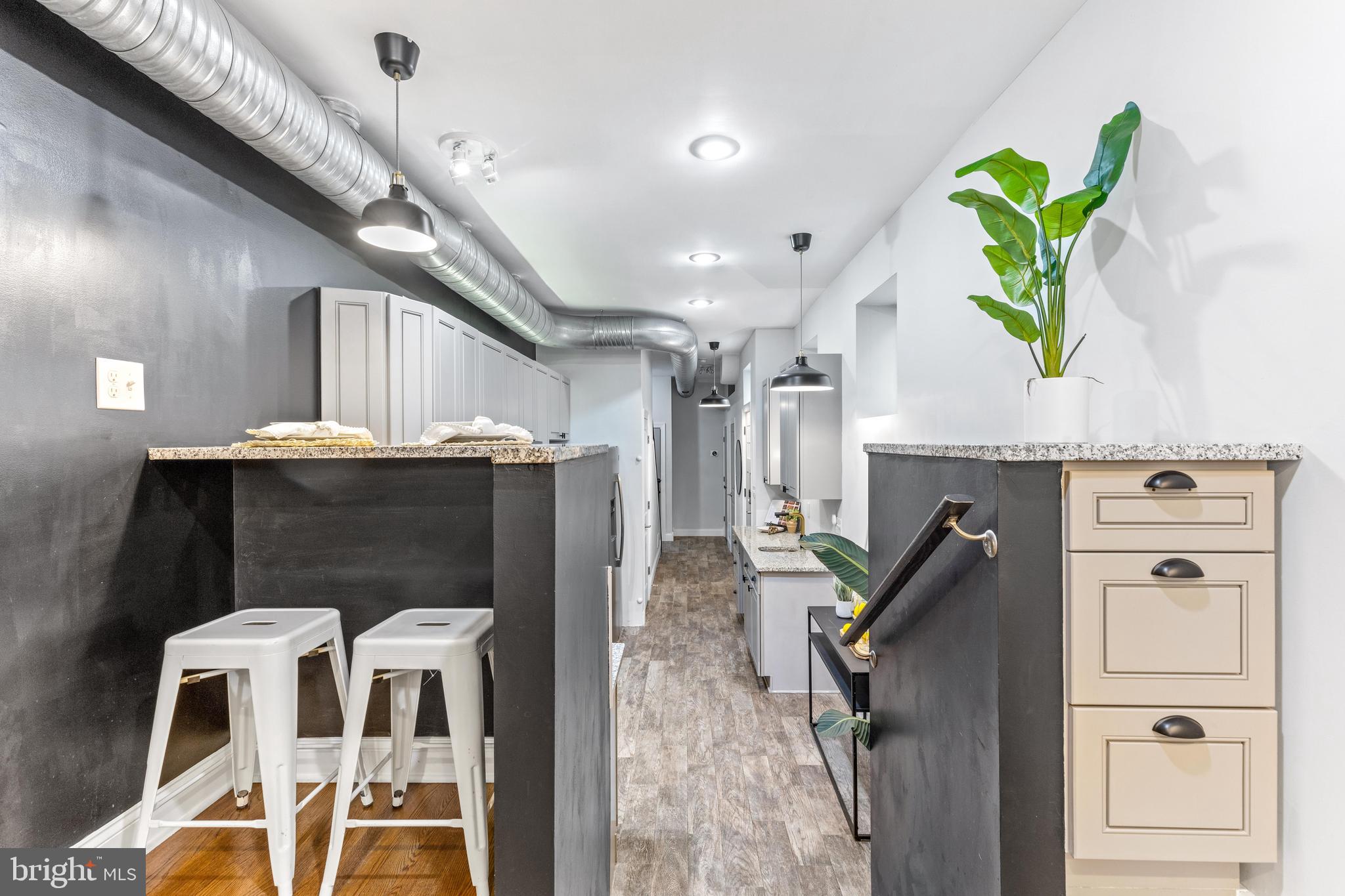 CANTON - Residential