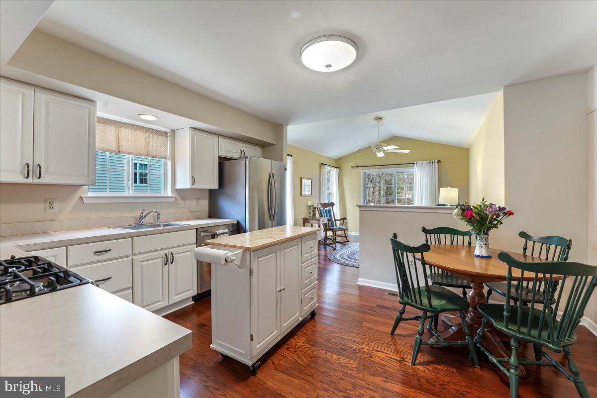 VILLAGES AT PENN RIDGE - Residential