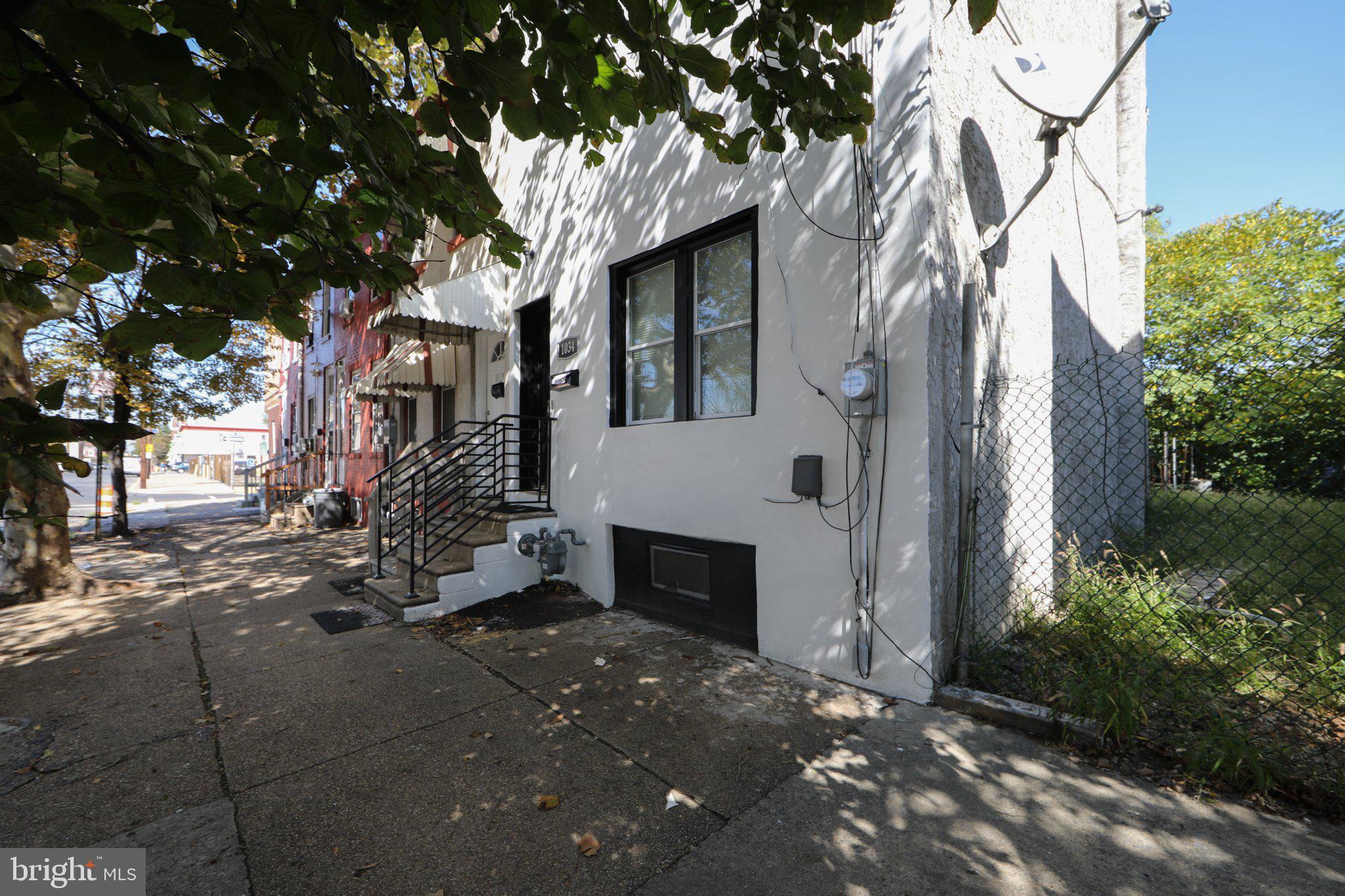 1034 S 4TH STREET