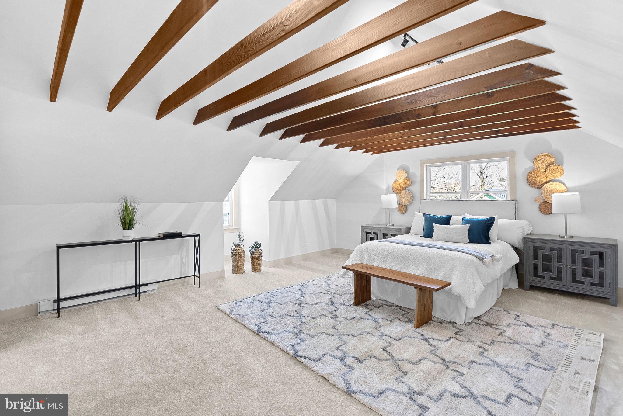 TOWN OF ROUND HILL - Residential