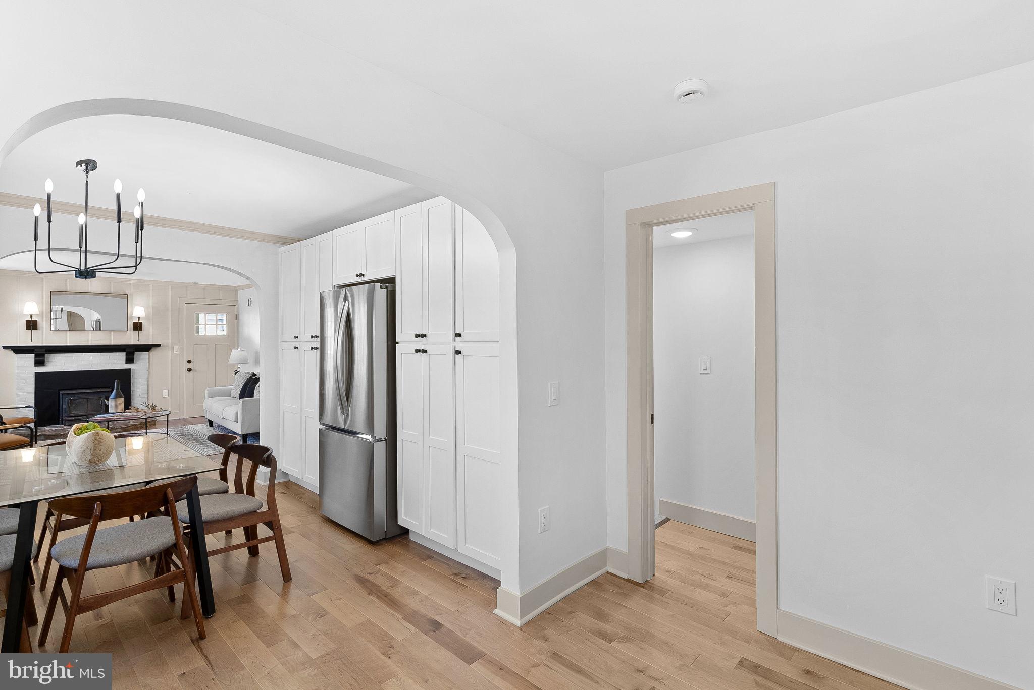 TOWN OF ROUND HILL - Residential