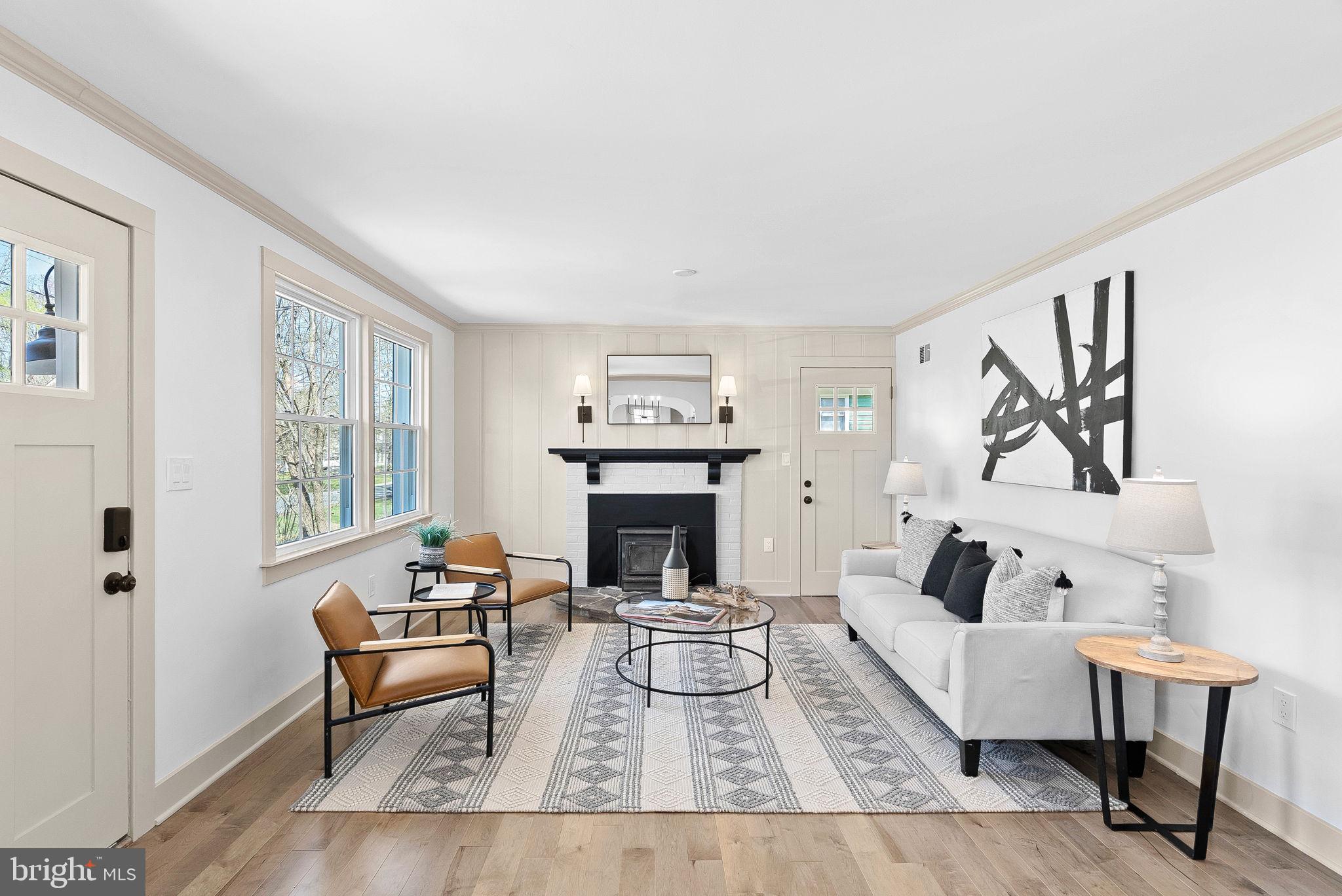 TOWN OF ROUND HILL - Residential