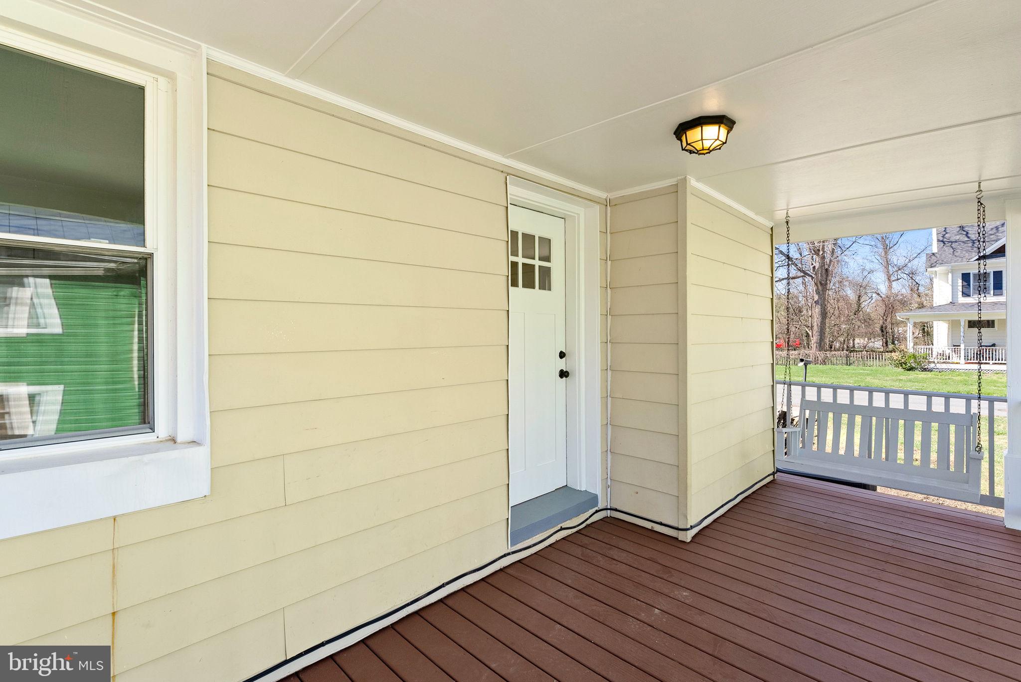 TOWN OF ROUND HILL - Residential