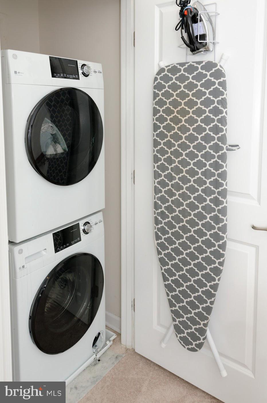 O'DONNELL SQUARE - Residential