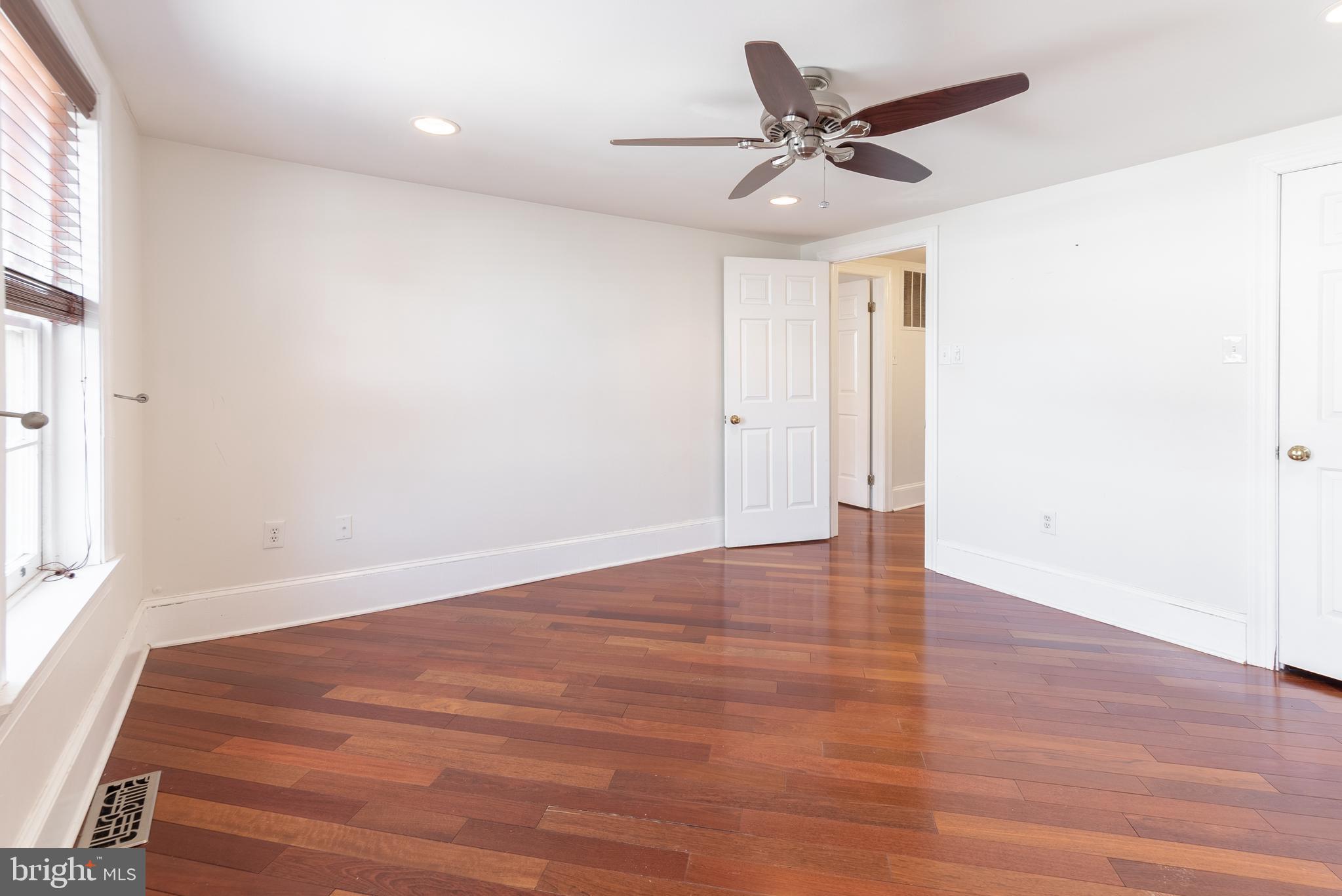 WASHINGTON SQ WEST - Residential Lease