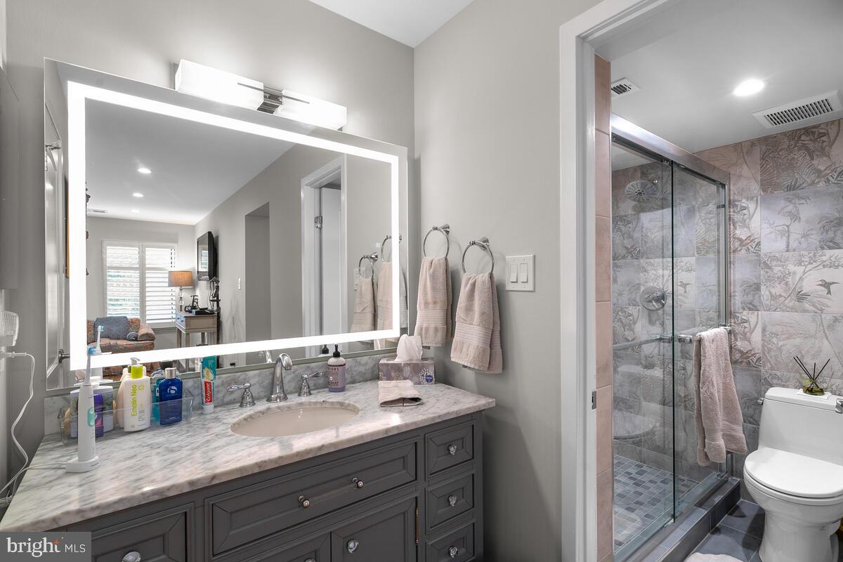 GEORGETOWN VILLAGE - Residential Lease