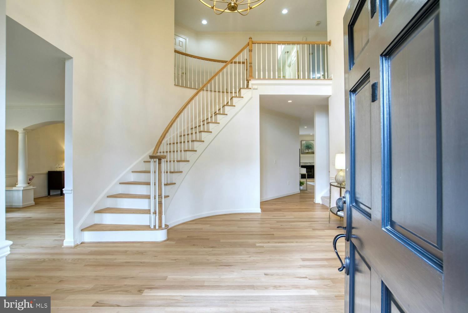 1702 S ARLINGTON RIDGE ROAD