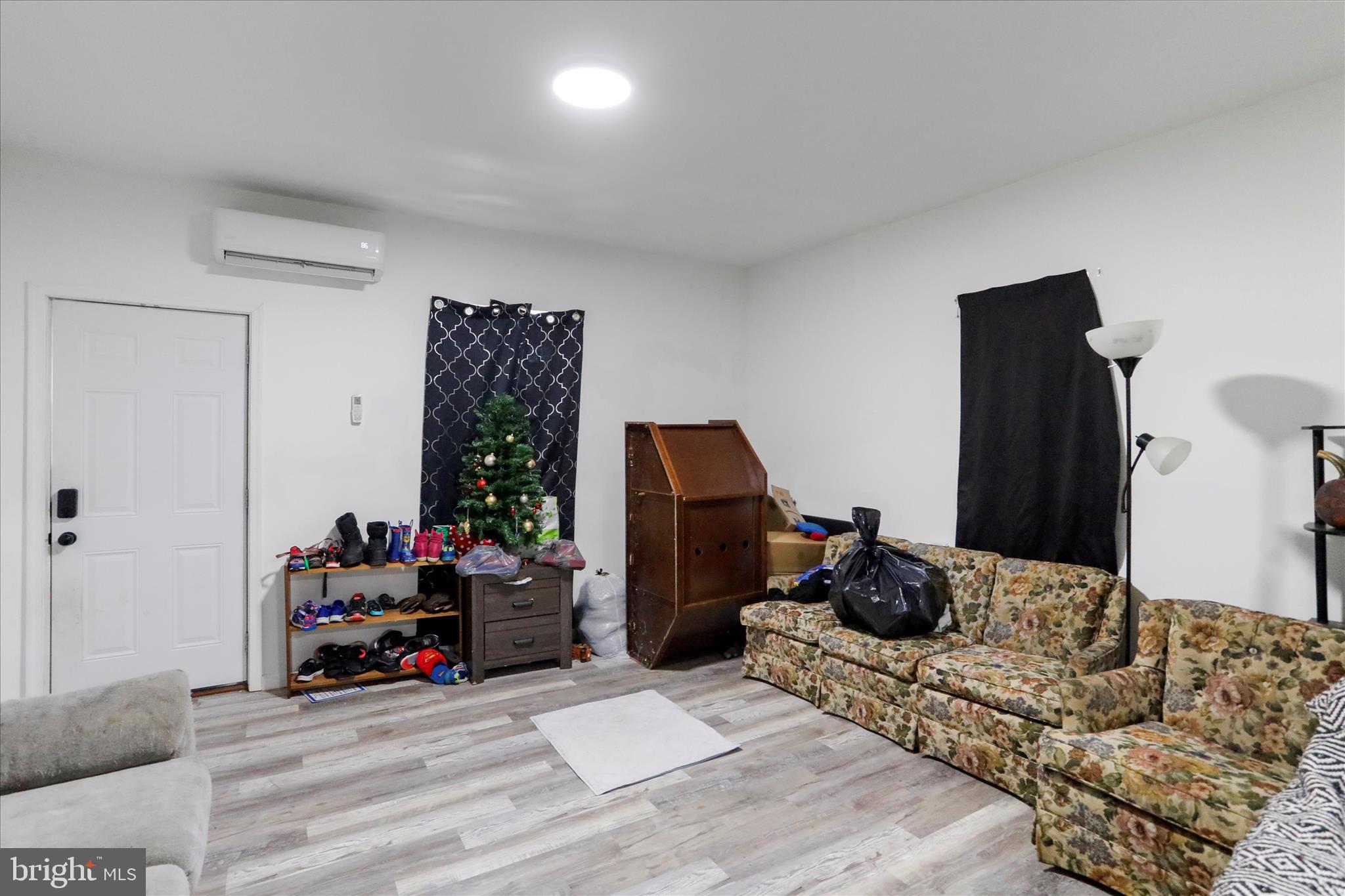 NORTH END - Residential Income