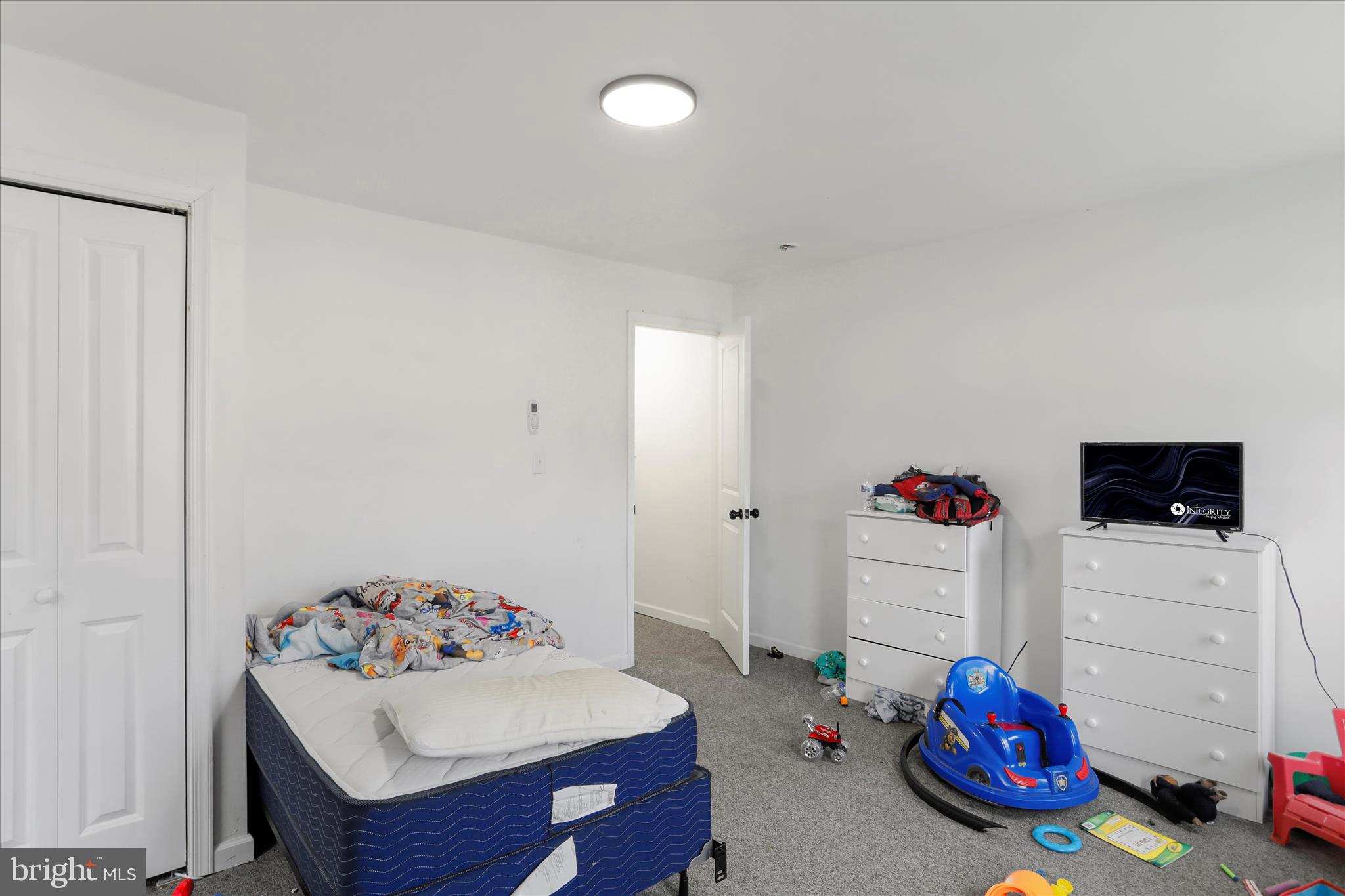 NORTH END - Residential Income