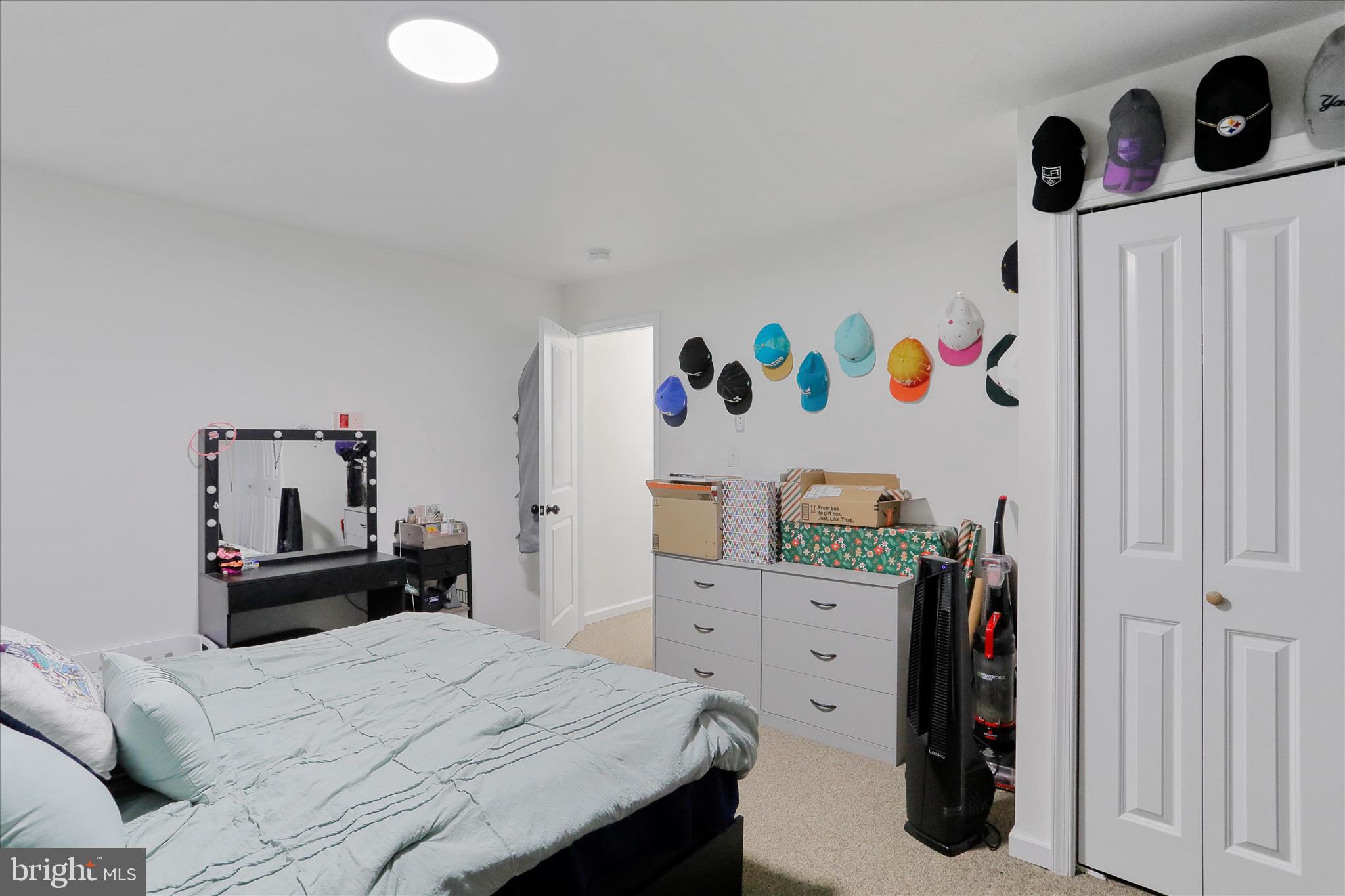 NORTH END - Residential Income