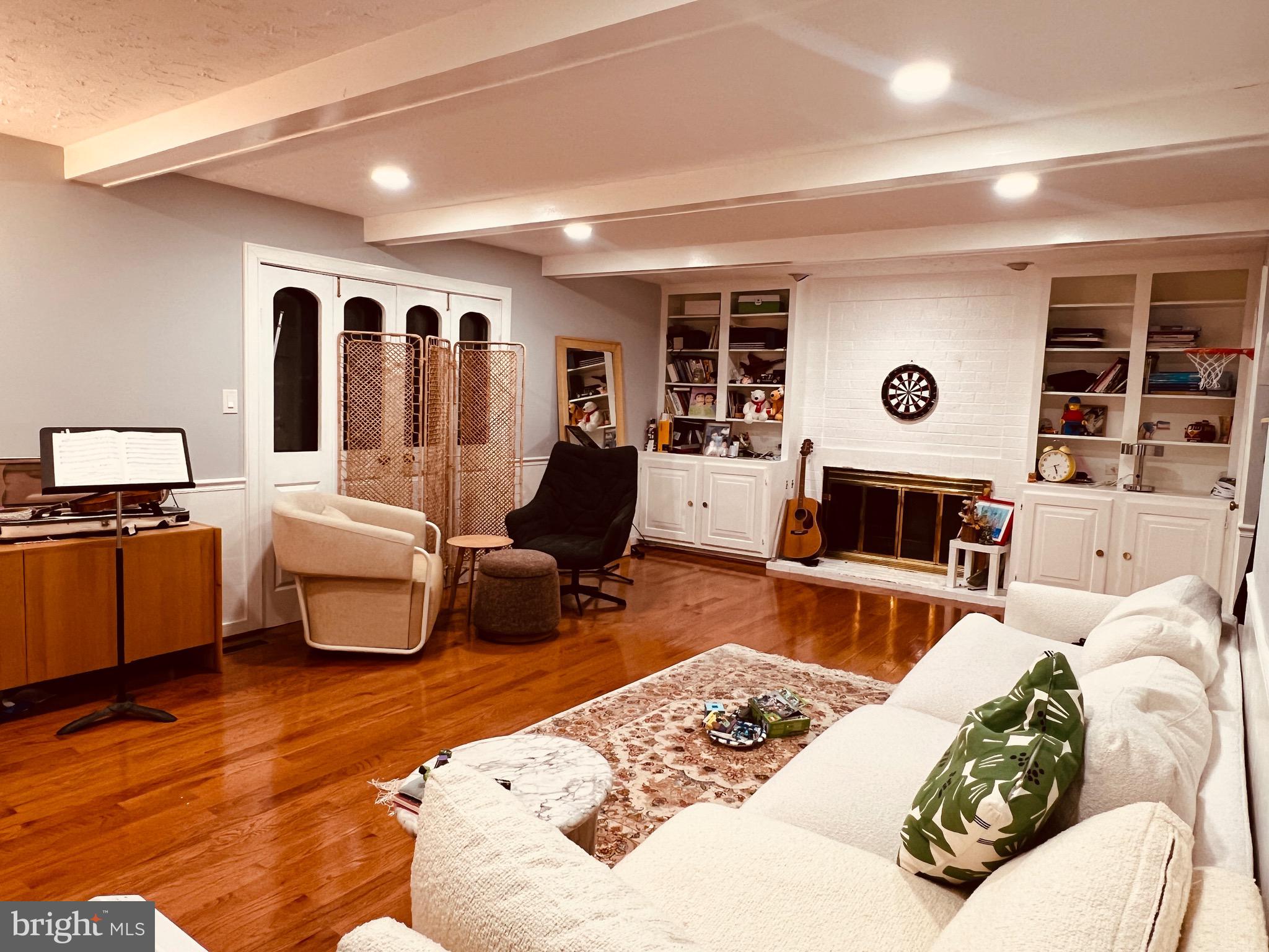 WOLF TRAP WOODS - Residential Lease