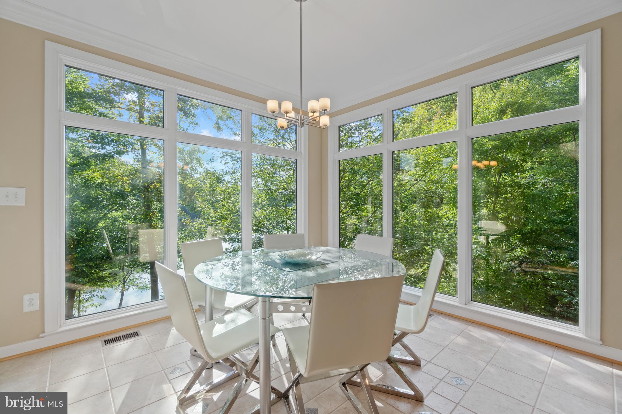 STRATFORD HARBOUR - Residential