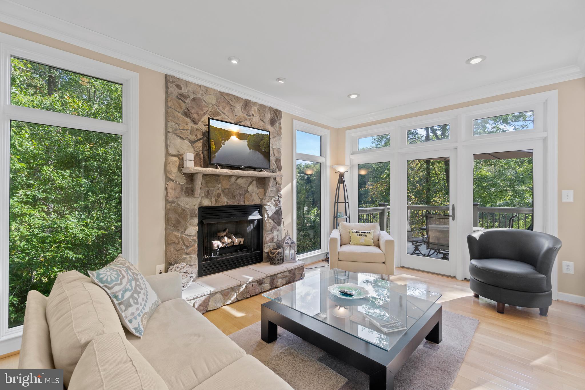 STRATFORD HARBOUR - Residential