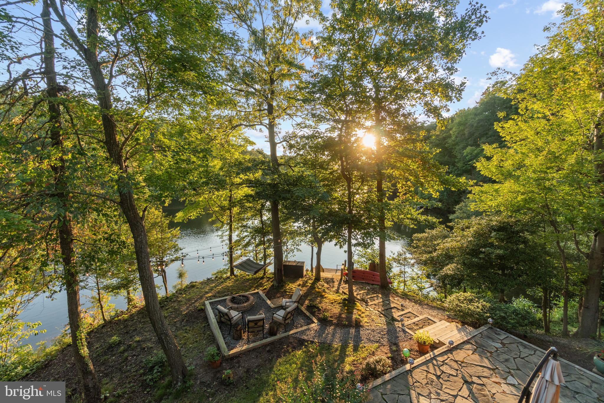 STRATFORD HARBOUR - Residential