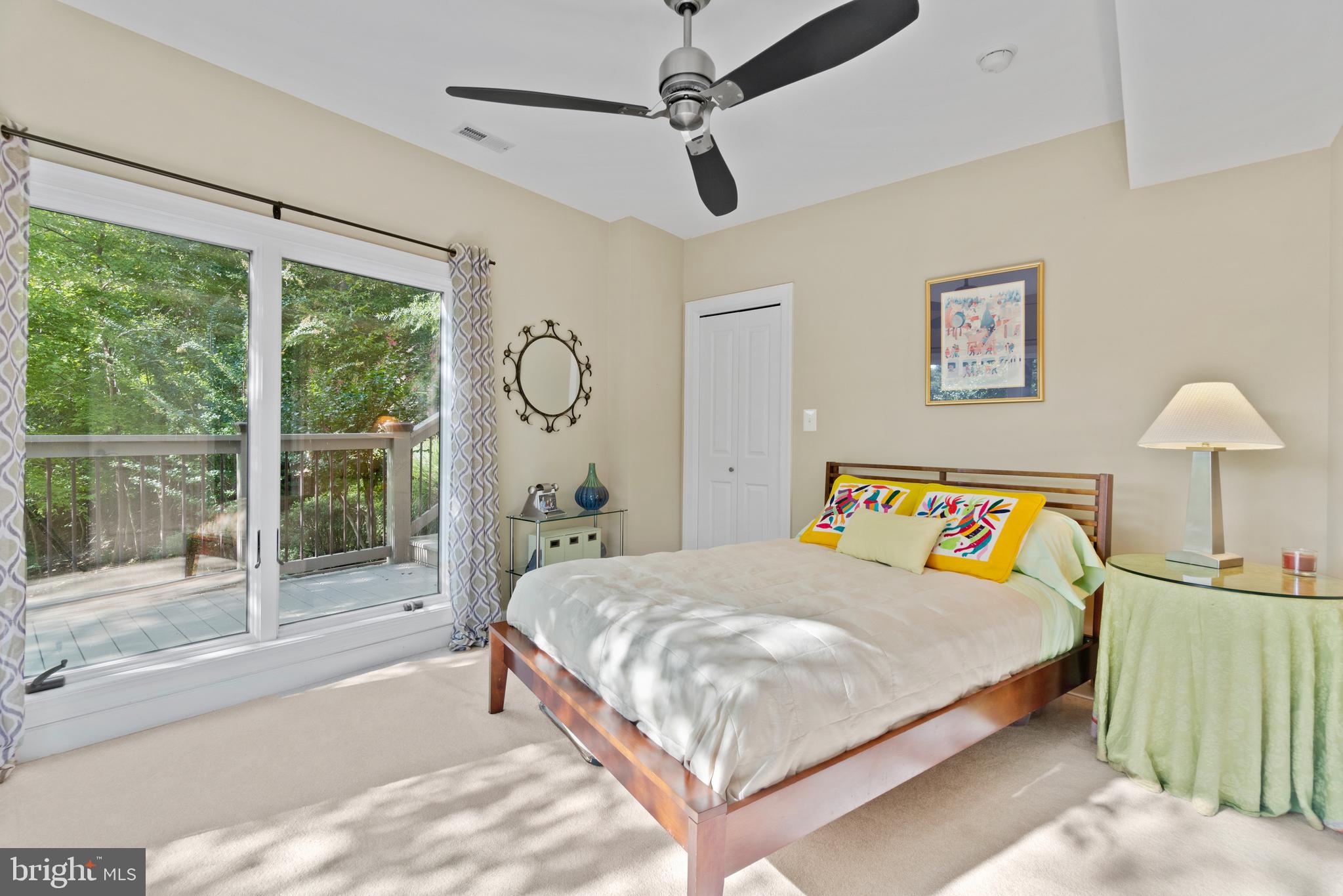 STRATFORD HARBOUR - Residential