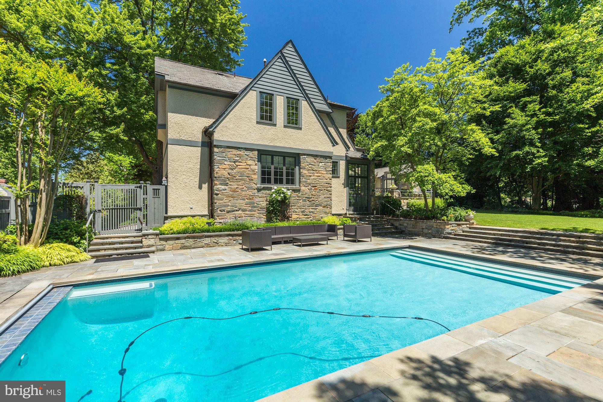 SPRING VALLEY - Residential