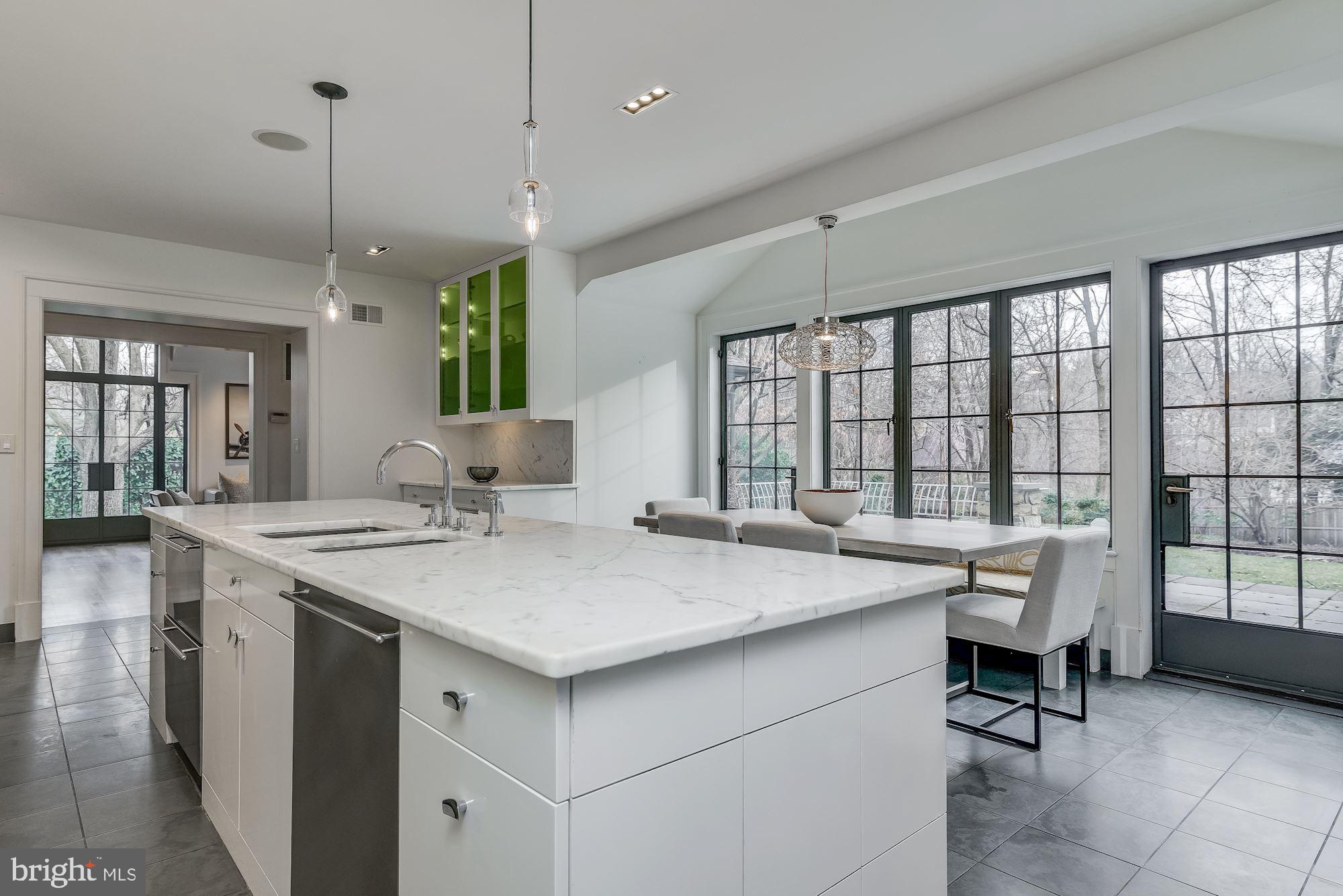 SPRING VALLEY - Residential