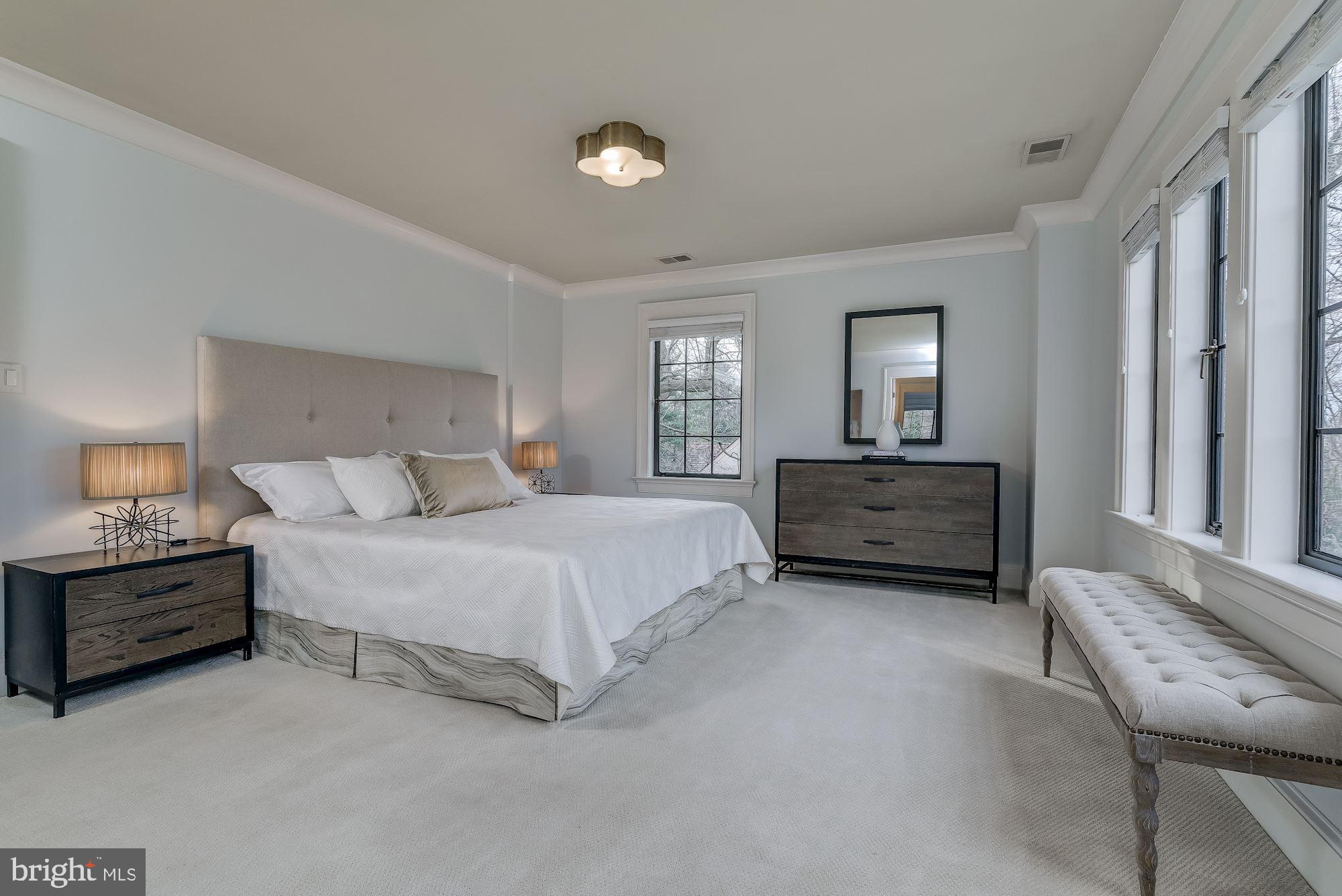 SPRING VALLEY - Residential