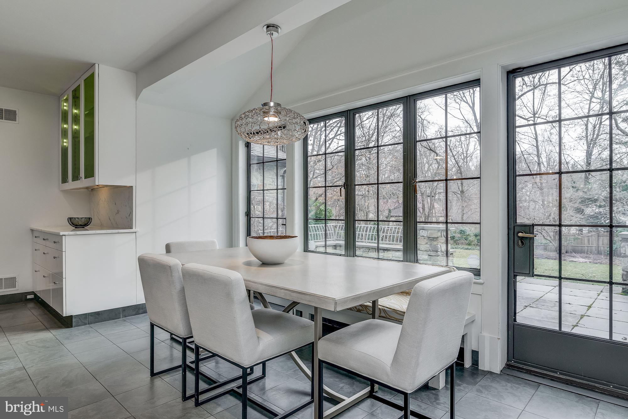 SPRING VALLEY - Residential