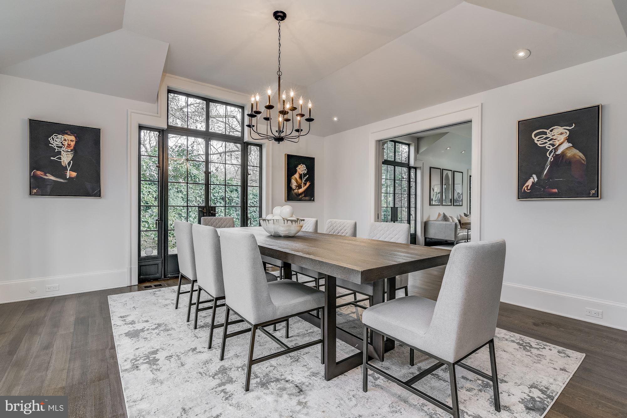 SPRING VALLEY - Residential