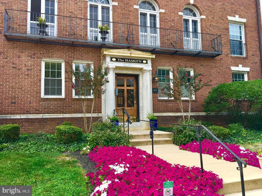 Studio apartment available for June 1st lease start! Just a two minute walk to Johns Hopkins Homewood campus, this apartment includes a full kitchen, full bathroom, and living/bedroom space. Water included in rent! Tenant responsible for gas/electric/cable/internet. No pets.