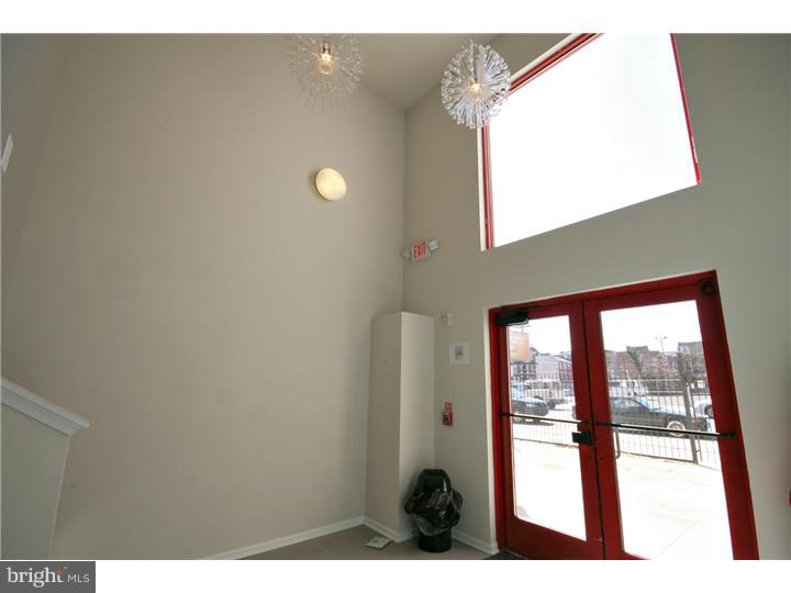 TEMPLE UNIVERSITY - Residential Lease