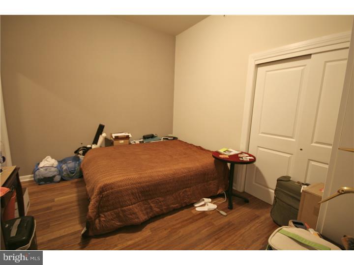 TEMPLE UNIVERSITY - Residential Lease