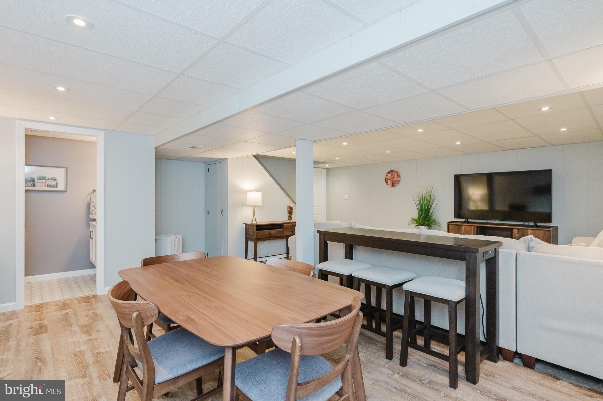 WEST RIDING - Residential