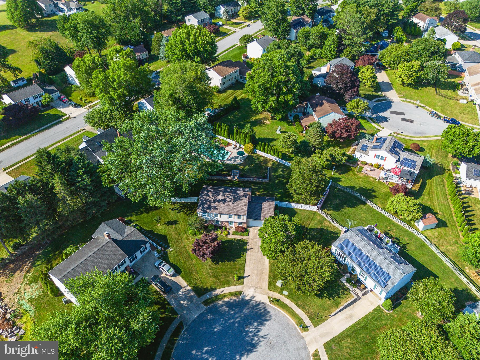 1400 MIDHURST COURT