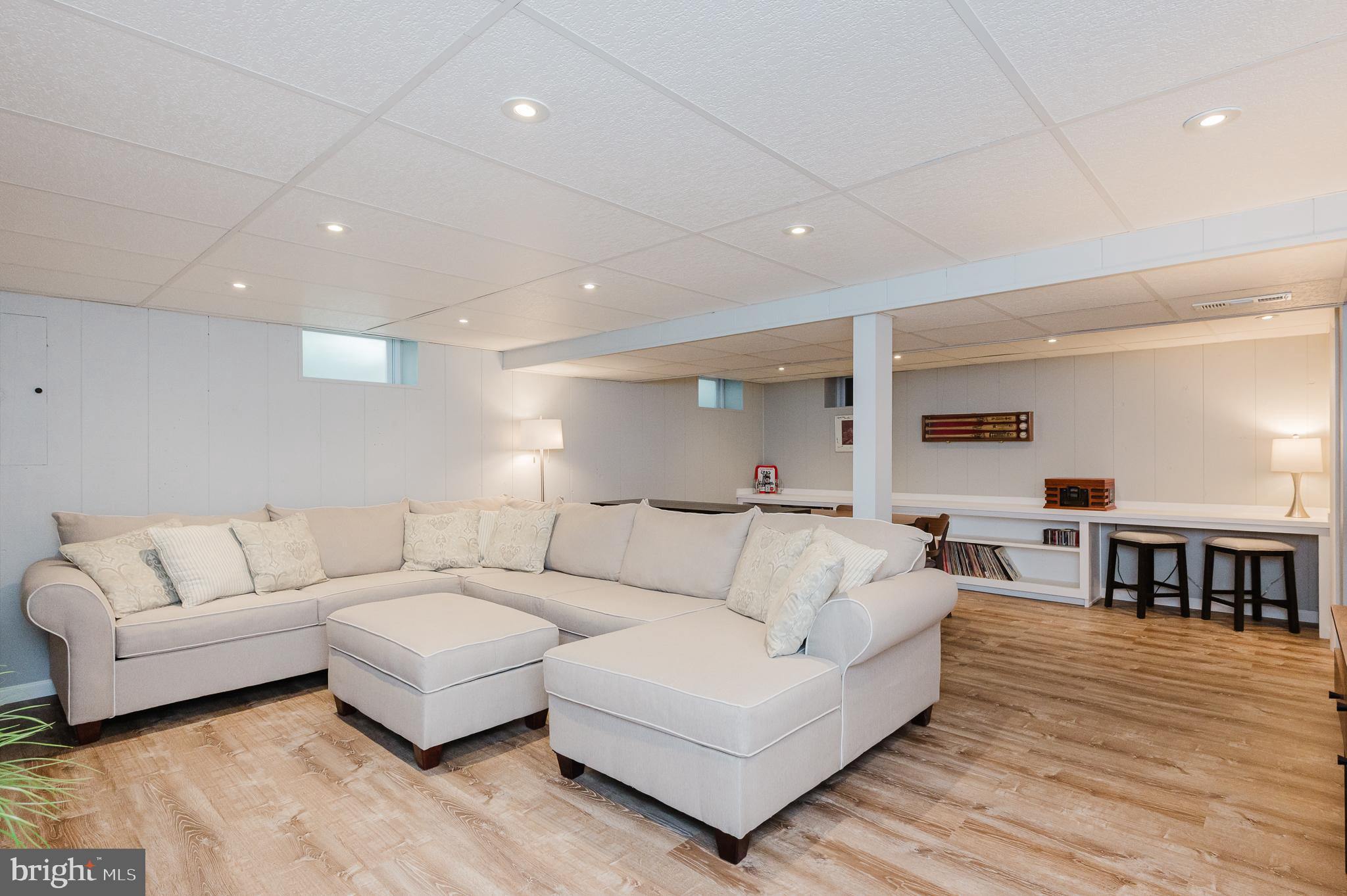 WEST RIDING - Residential