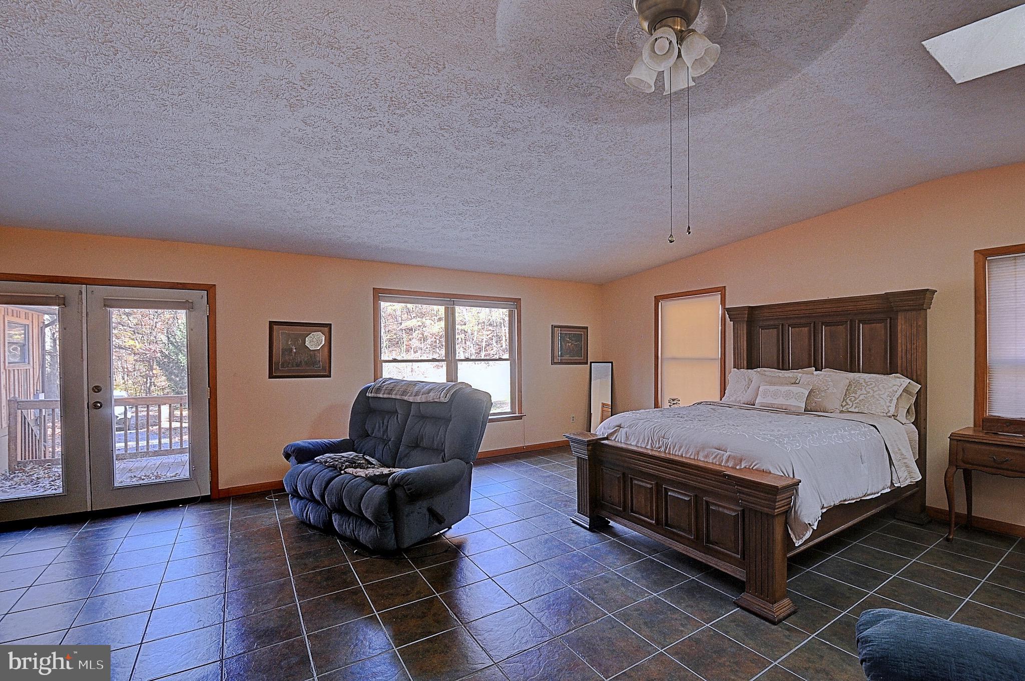 SUNDANCE MOUNTAIN - Residential