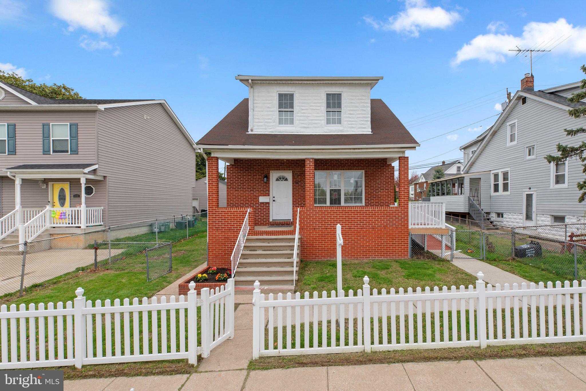 NEW PITTSBURG - Residential