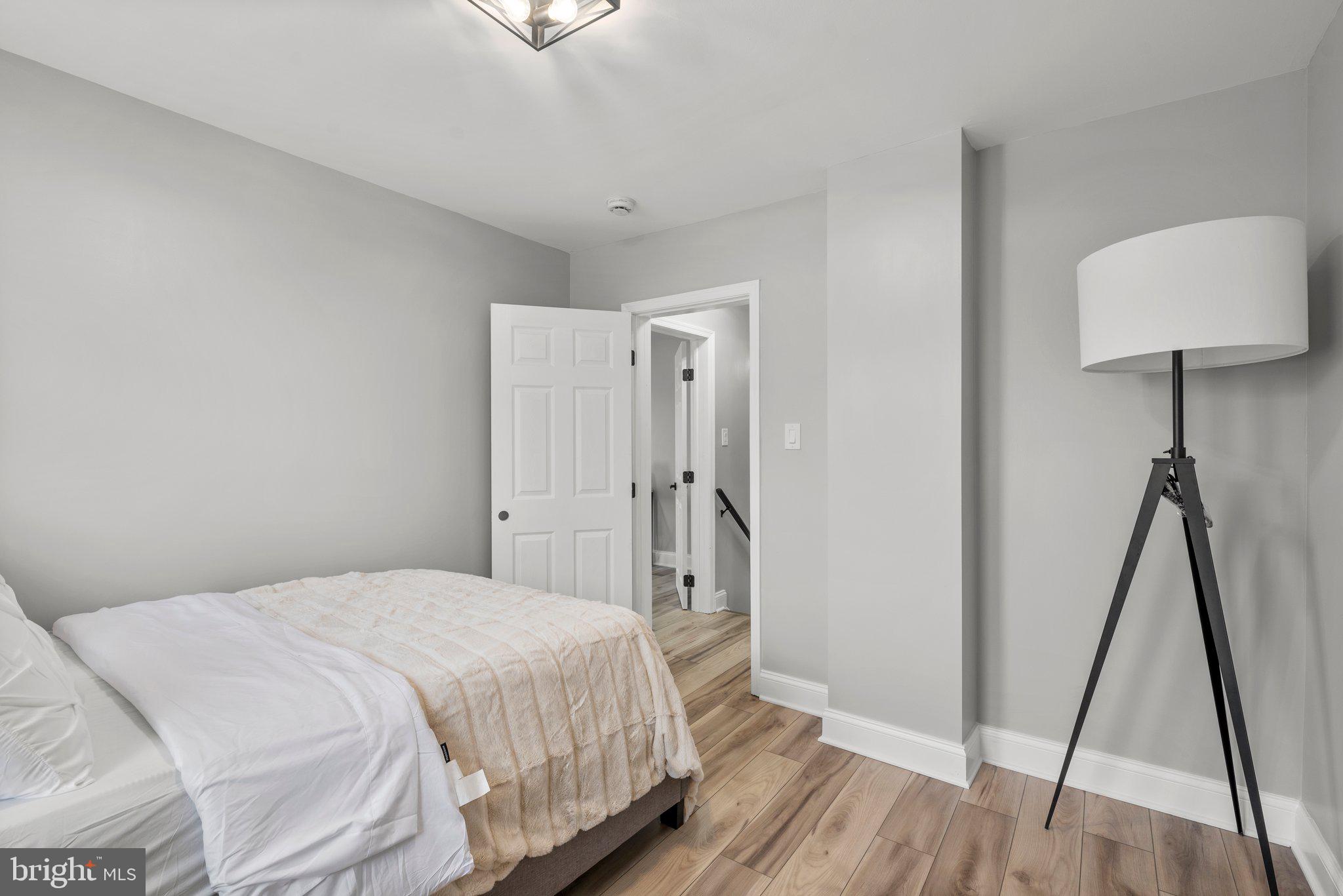 NEW PITTSBURG - Residential