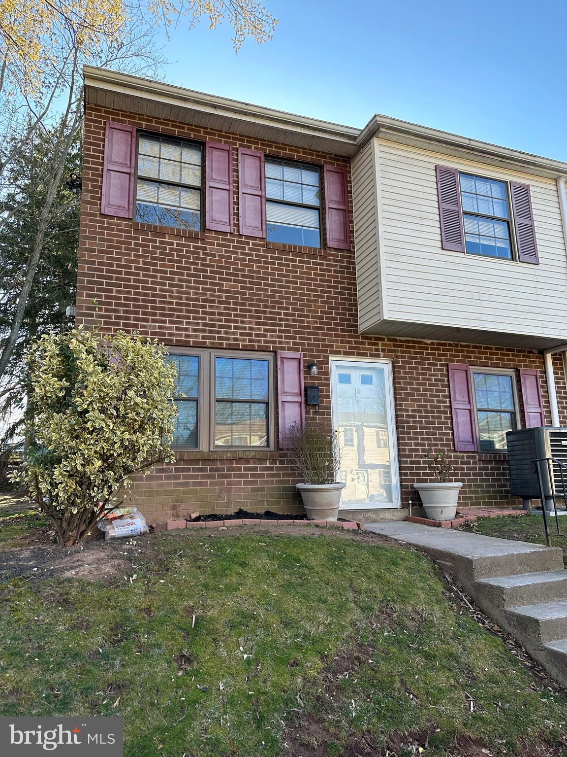 SAW MILL RUN - Residential Lease