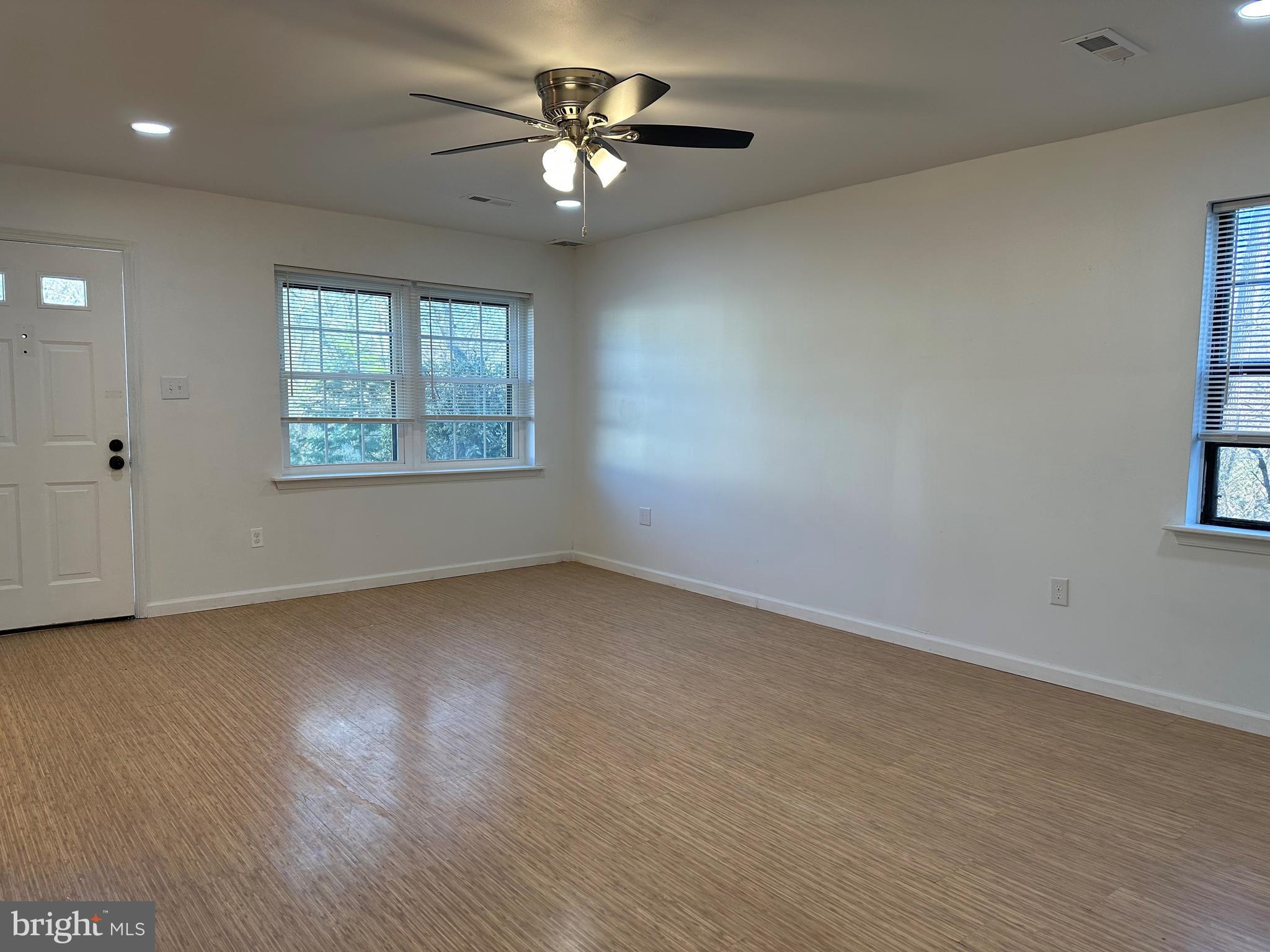 SAW MILL RUN - Residential Lease