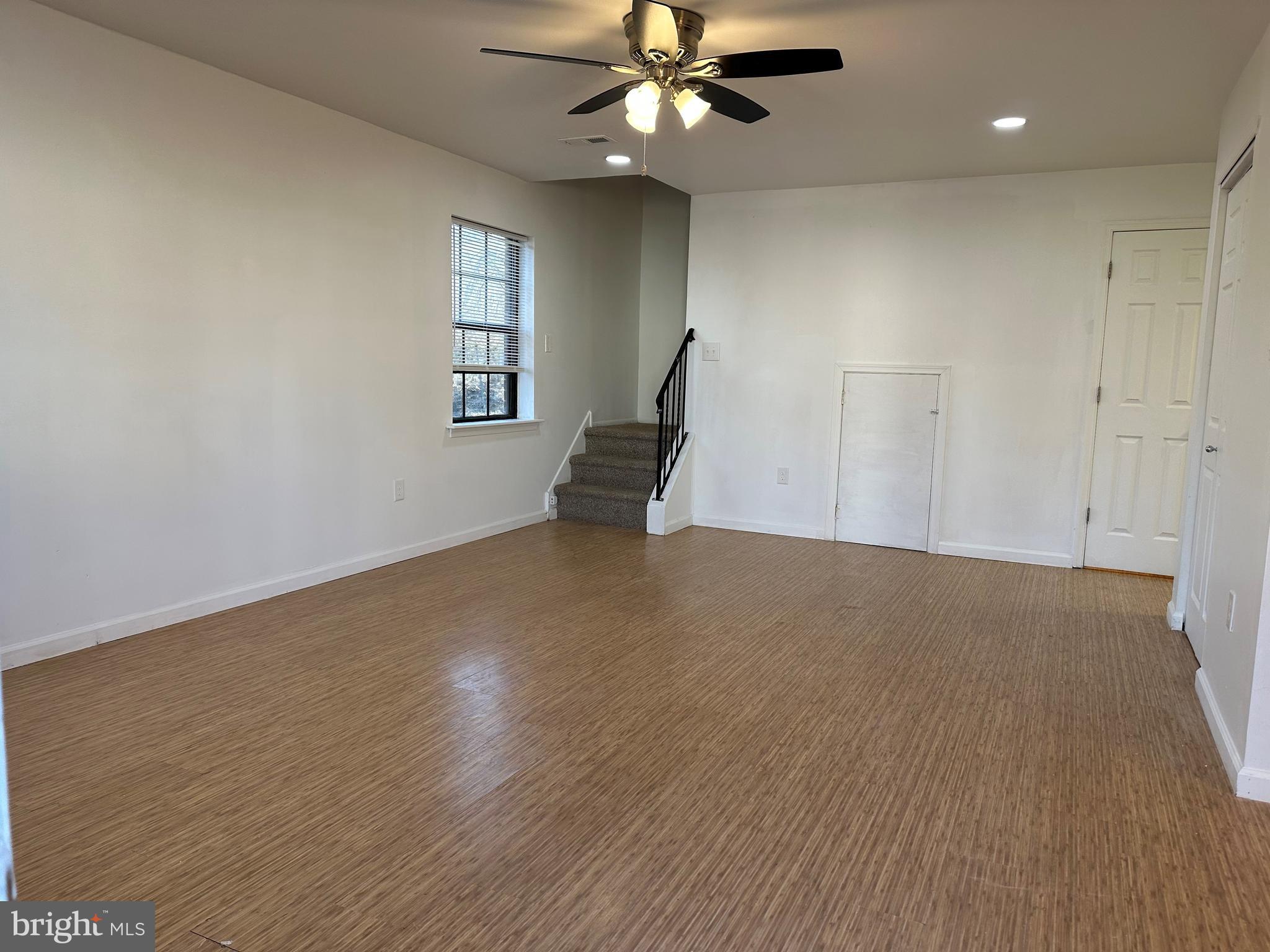 SAW MILL RUN - Residential Lease