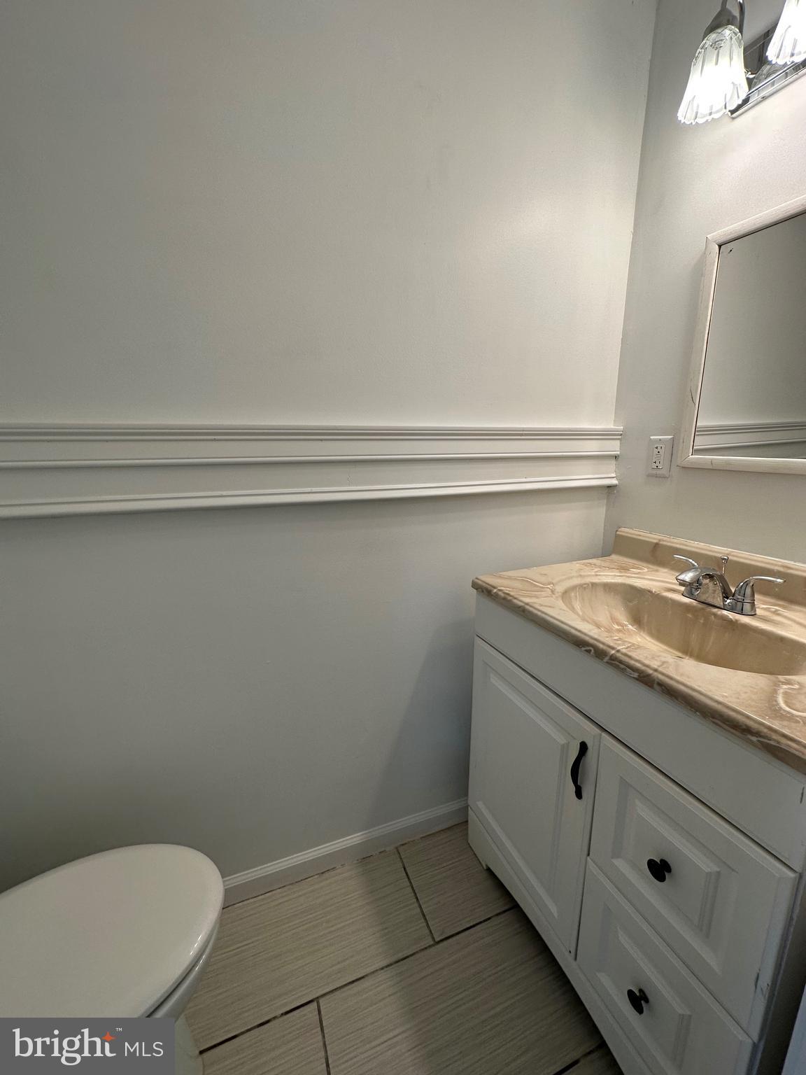 SAW MILL RUN - Residential Lease