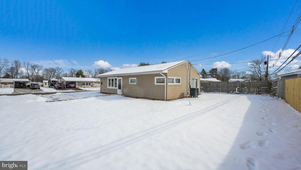 Photo of 11 Glenwood Lane, LEVITTOWN, PA 19055 (MLS # PABU2112762)